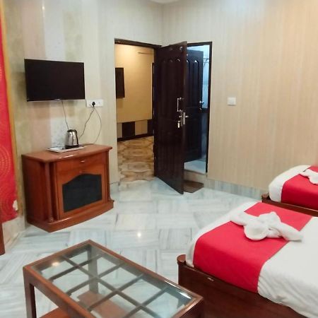 Hotel Riz 瓦拉纳西 外观 照片