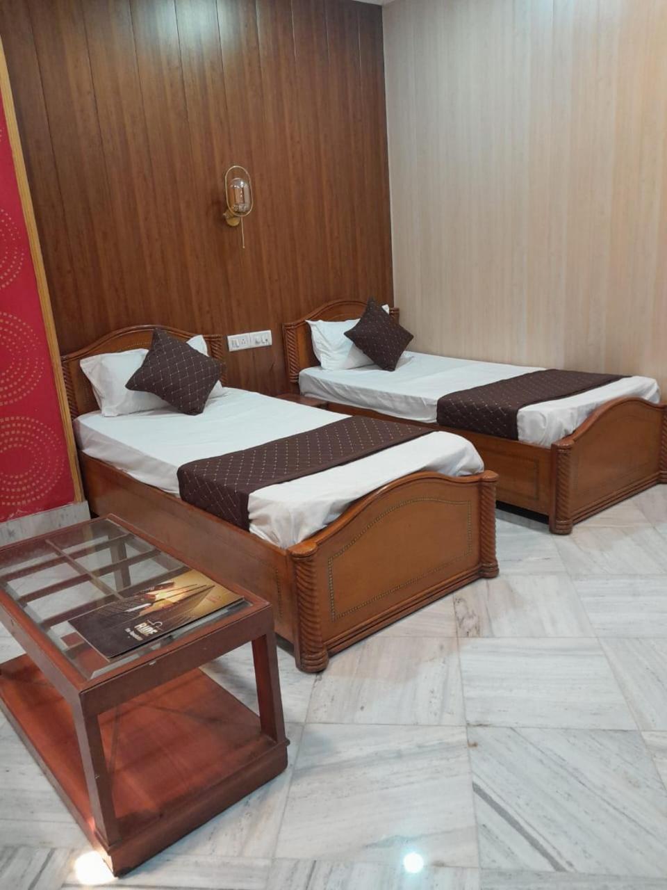 Hotel Riz 瓦拉纳西 外观 照片